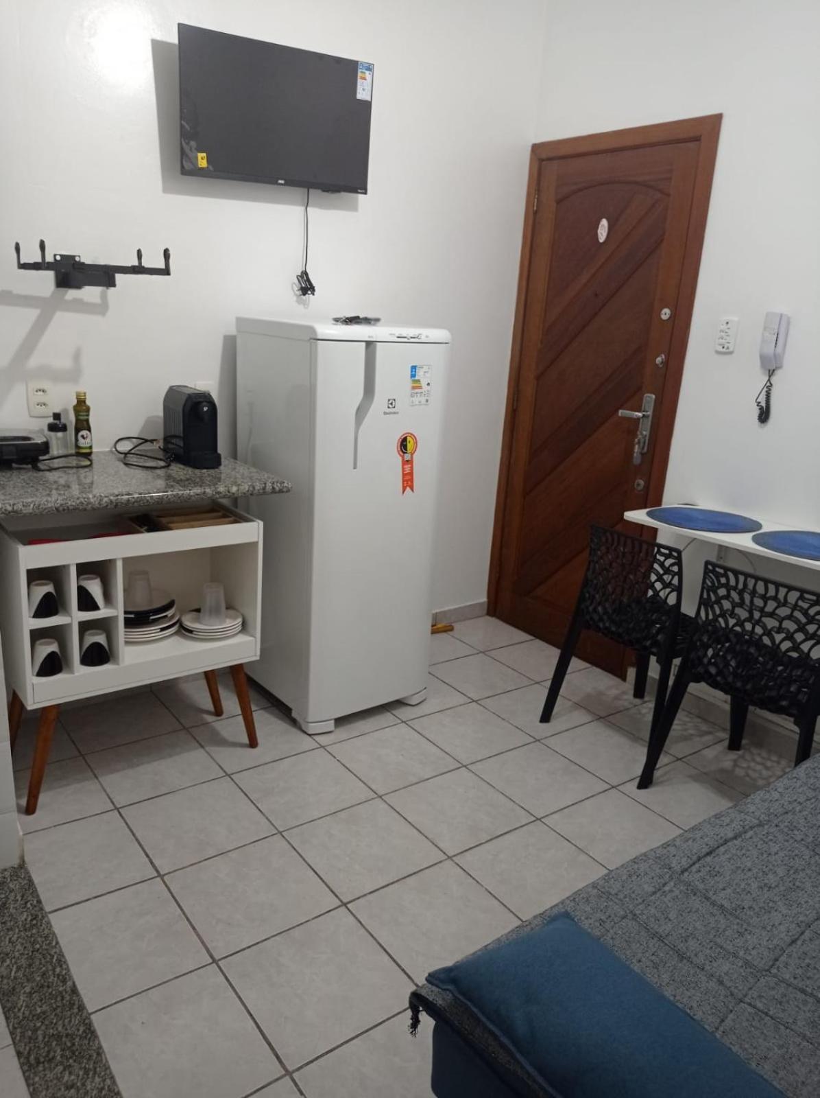 Apto Copacabana - Quadra Da Apartamento *